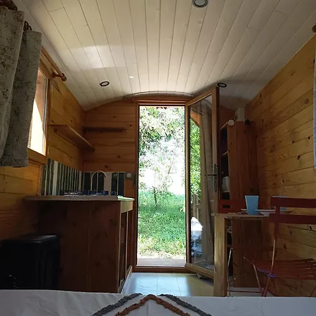 Oda ve Kahvaltı La Roulotte By Maison Maliga *